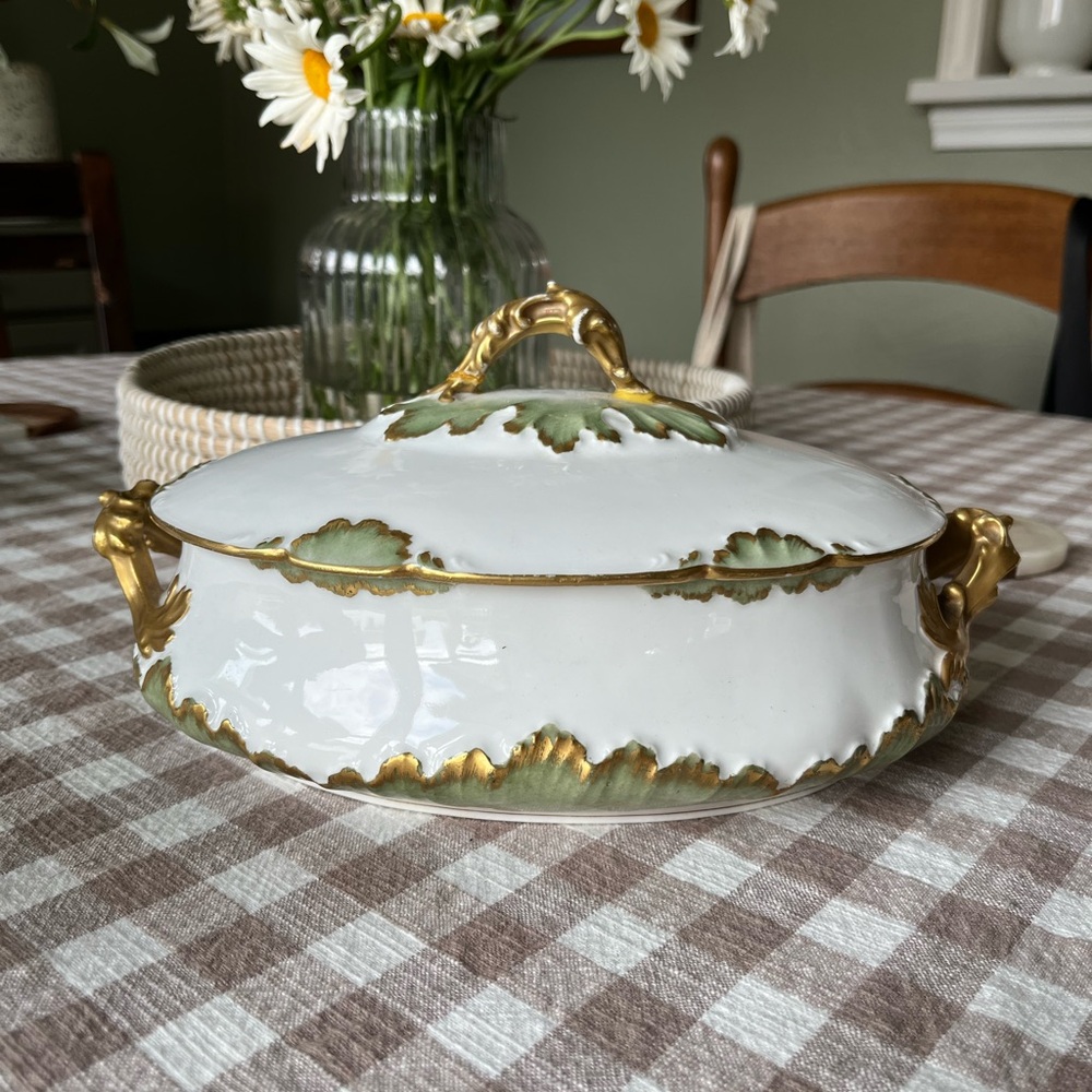 Vintage Serving Dish - Anthropologie Aesthetic